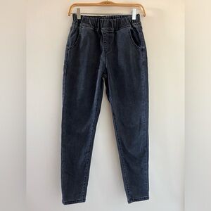 Skinny grey jeans 🩶